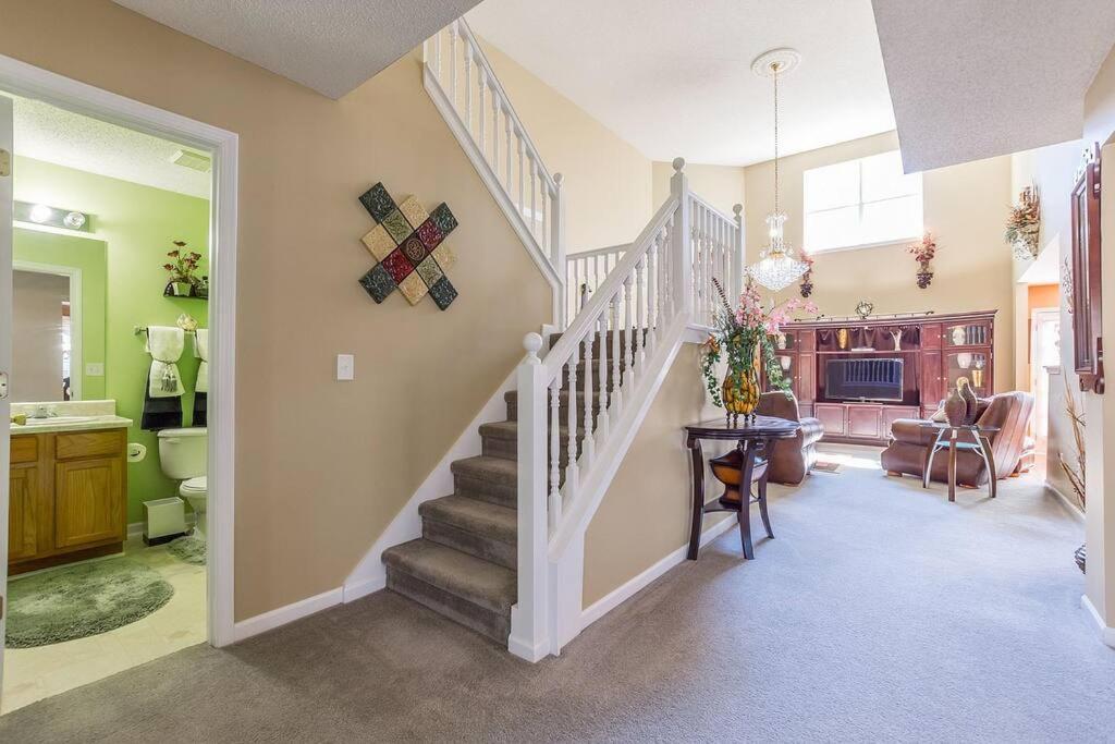 Castle Comfort Ellenwood Екстер'єр фото