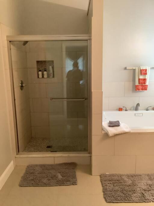 Castle Comfort Ellenwood Екстер'єр фото